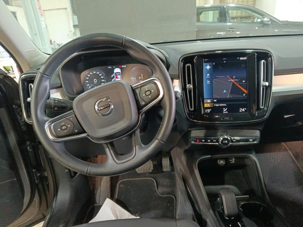 volvo-xc40-2022-hibrido-a-gasolina-1477cc