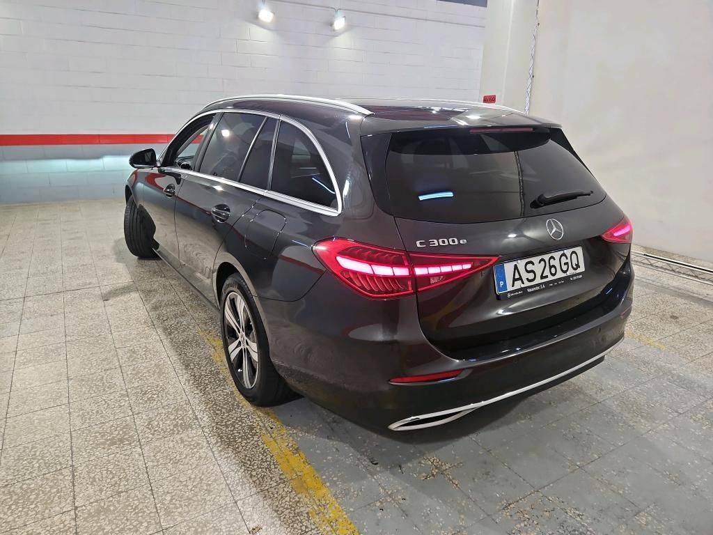 mercedes-benz-classe-c-2022-hibrido-a-gasolina-1999cc