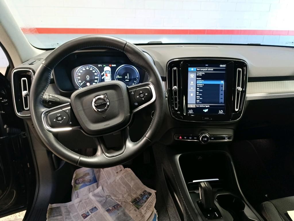 volvo-xc40-2021-hibrido-a-gasolina-1477cc