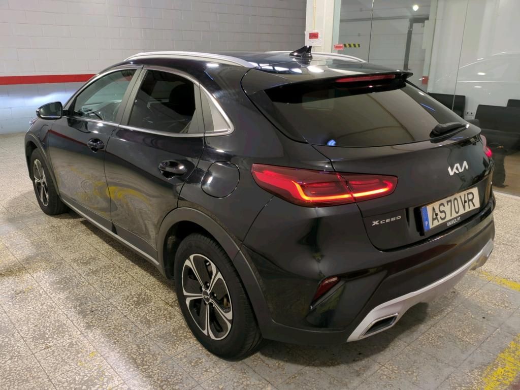 kia-xceed-2022-hibrido-a-gasolina-1580cc