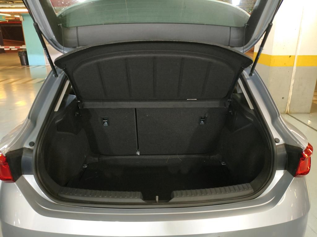 seat-leon-2024-gasolina-999cc