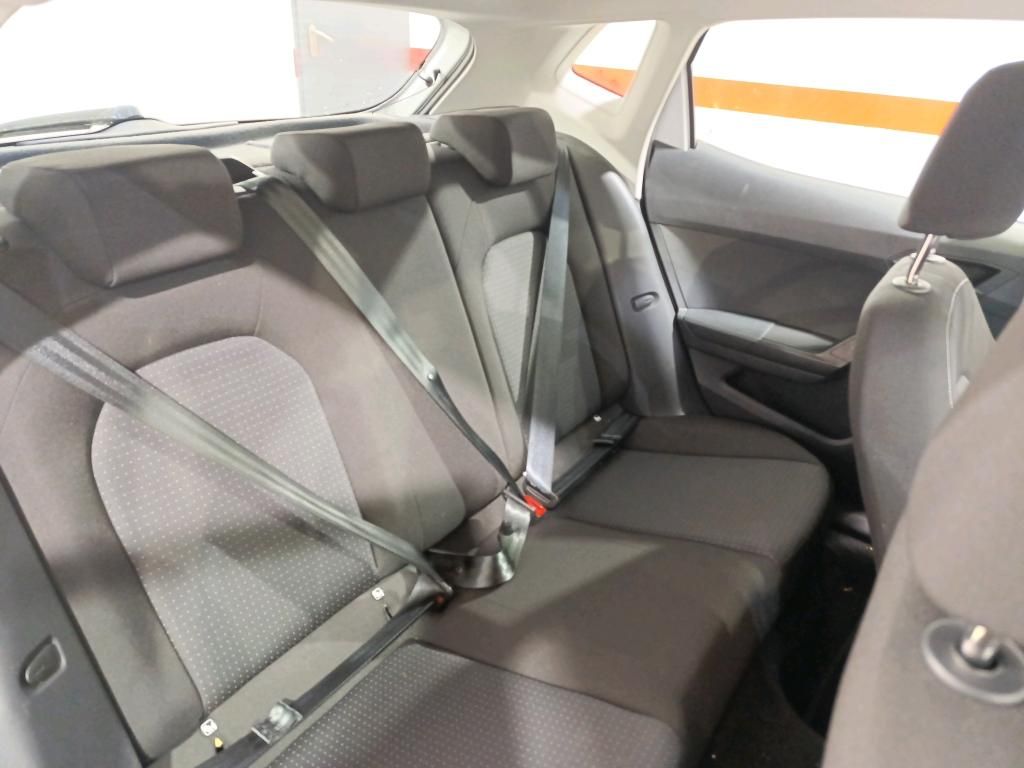 seat-ibiza-2023-gasolina-999cc