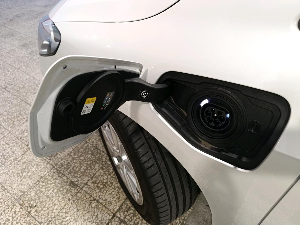 bmw-serie-2-2023-hibrido-a-gasolina-1499cc