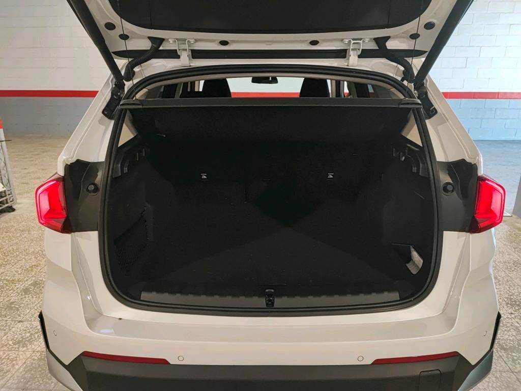 bmw-x1-2023-hibrido-a-gasolina-1499cc
