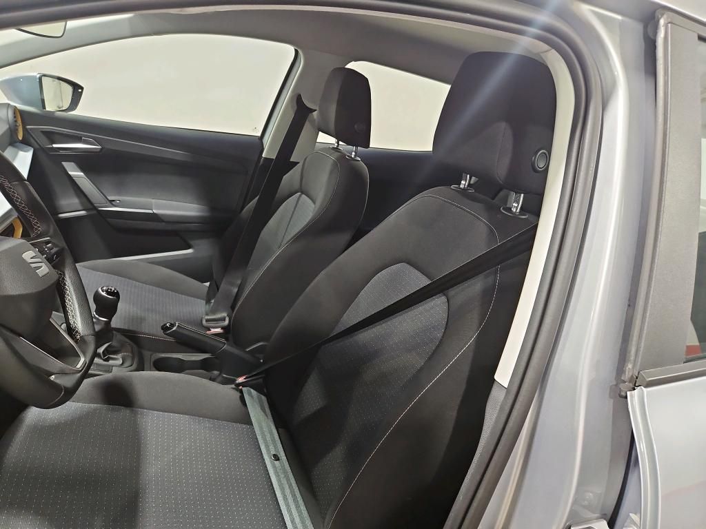 seat-ibiza-2023-gasolina-999cc