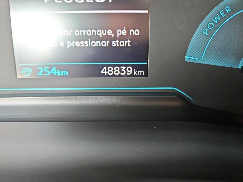 peugeot-208-2023-eletrico-0cc