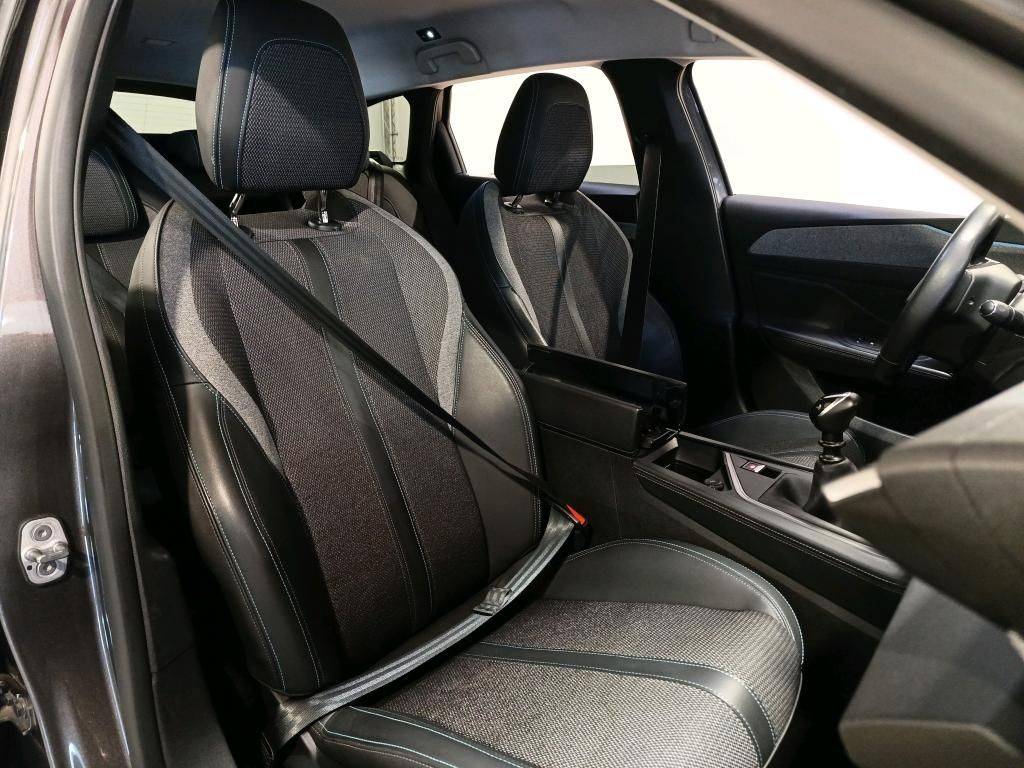peugeot-308-sw-2022-diesel-1499cc
