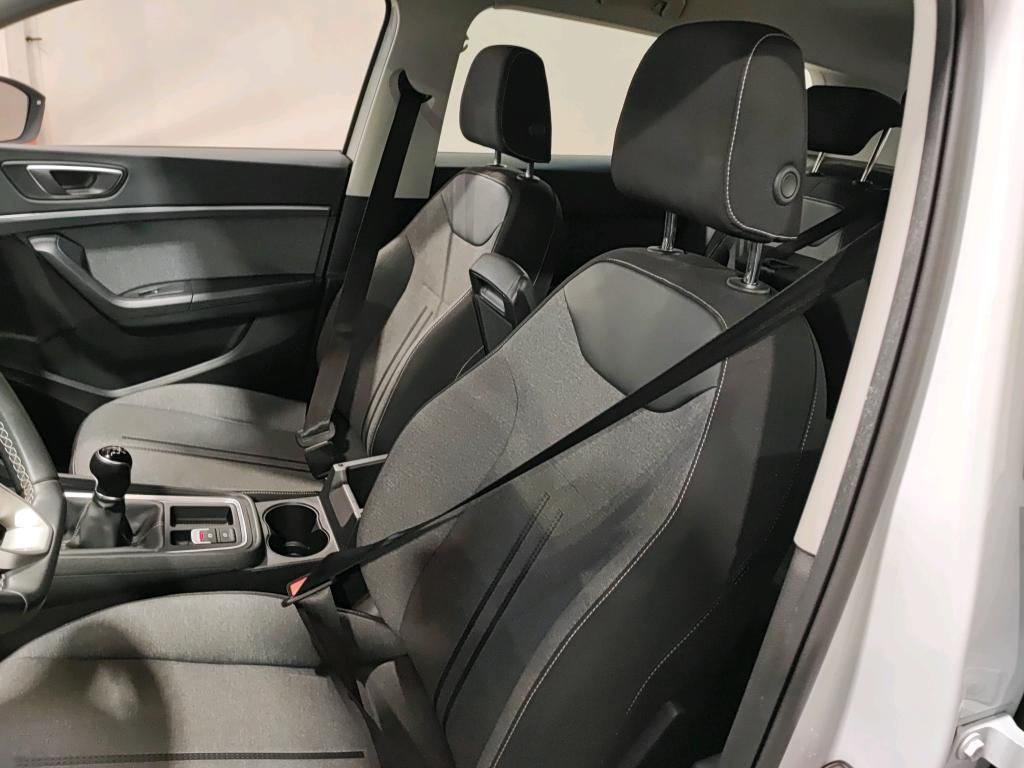 seat-ateca-2023-gasolina-999cc