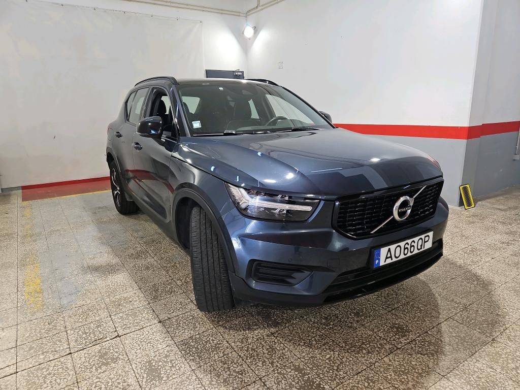 volvo-xc40-2022-gasolina-1477cc