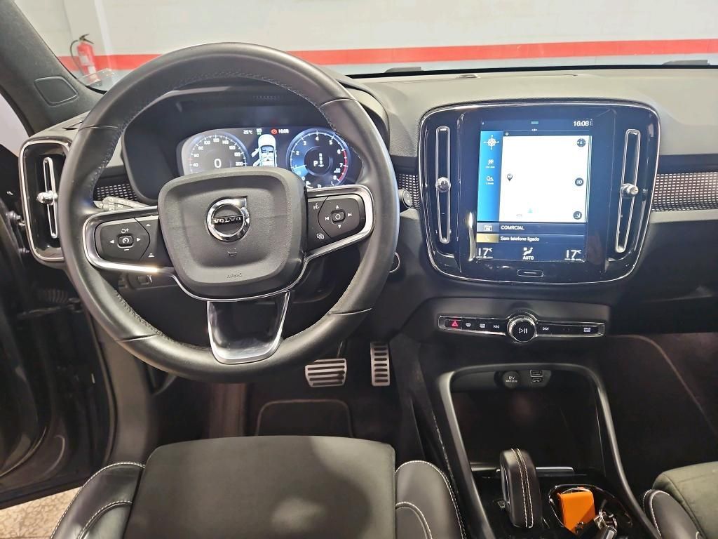 volvo-xc40-2022-gasolina-1477cc