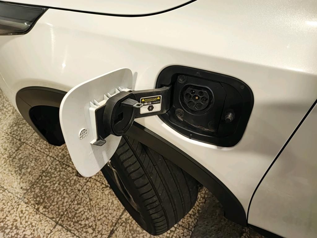 kia-xceed-2022-hibrido-a-gasolina-1580cc