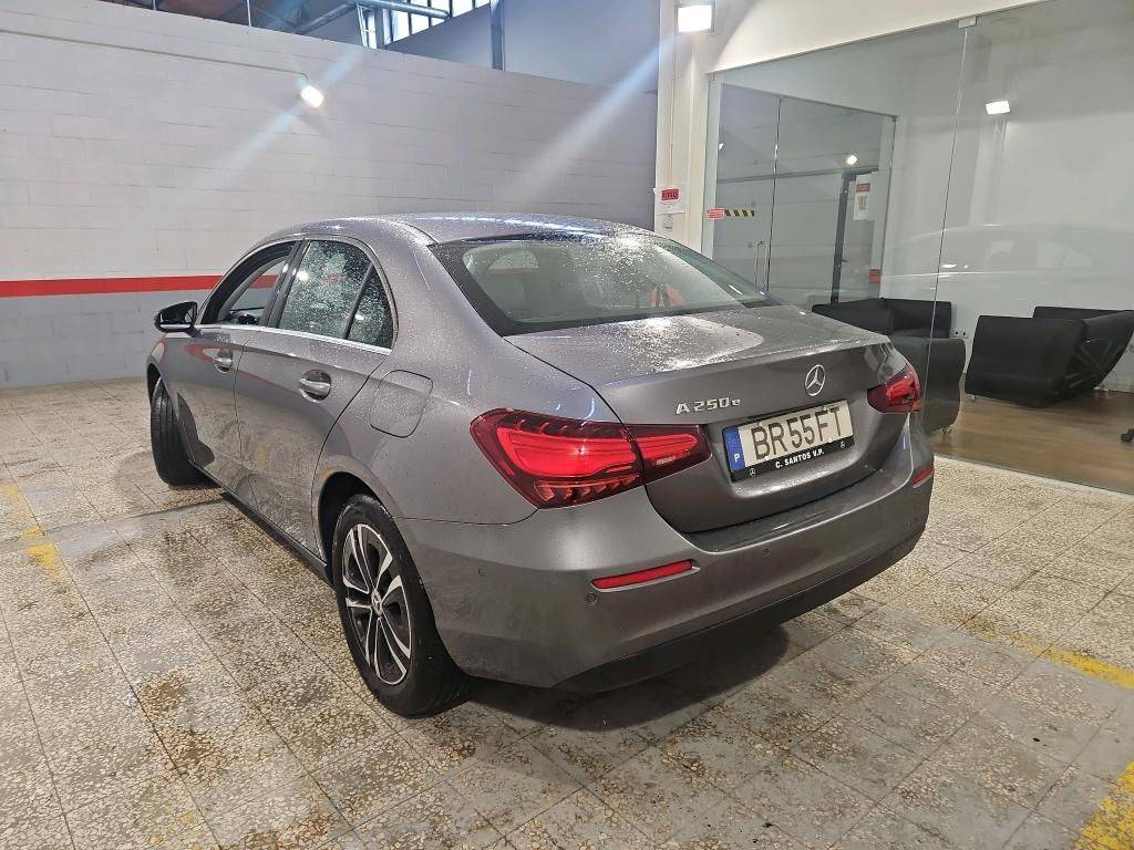 mercedes-benz-classe-a-2025-hibrido-a-gasolina-1332cc