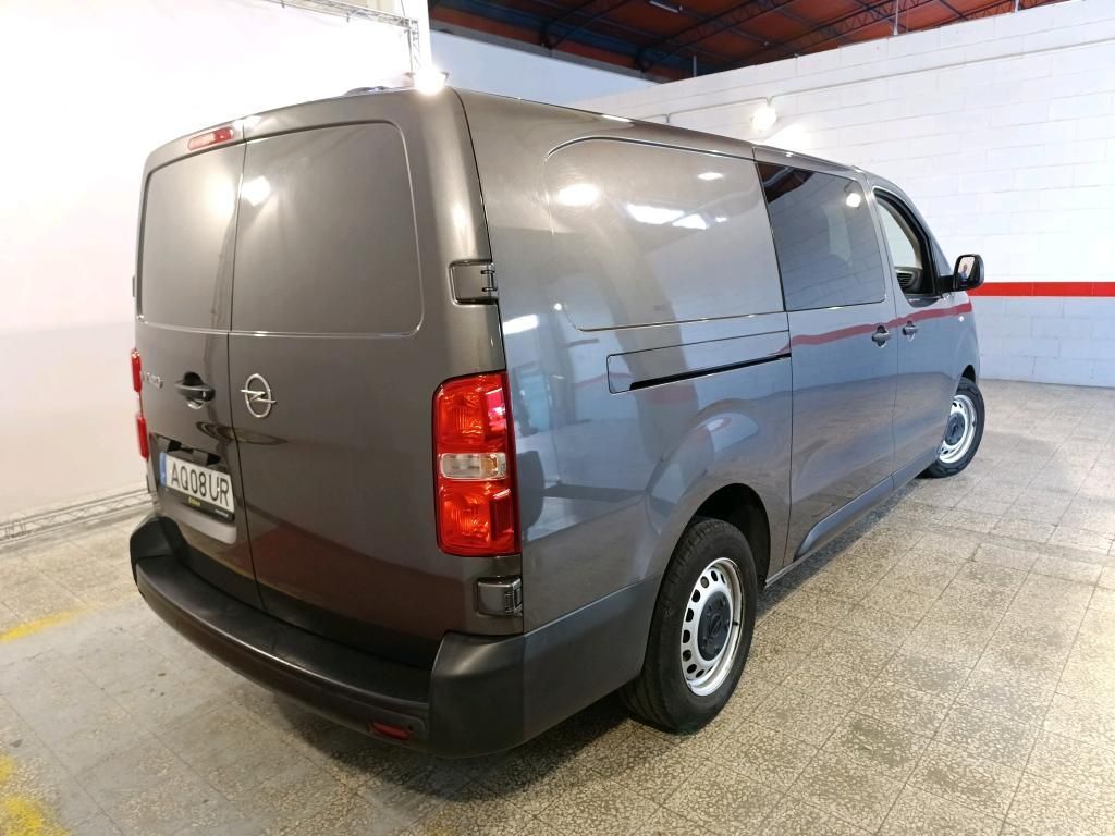 opel-vivaro-2022-diesel-1997cc