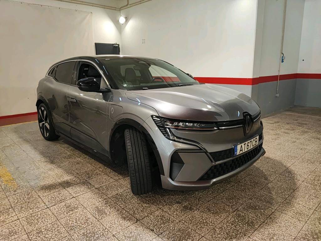 renault-megane-e-tech-2022-eletrico-0cc
