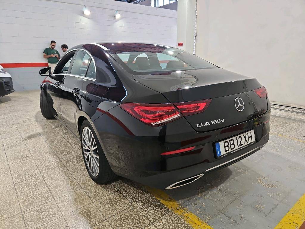 mercedes-benz-cla-2023-diesel-1950cc