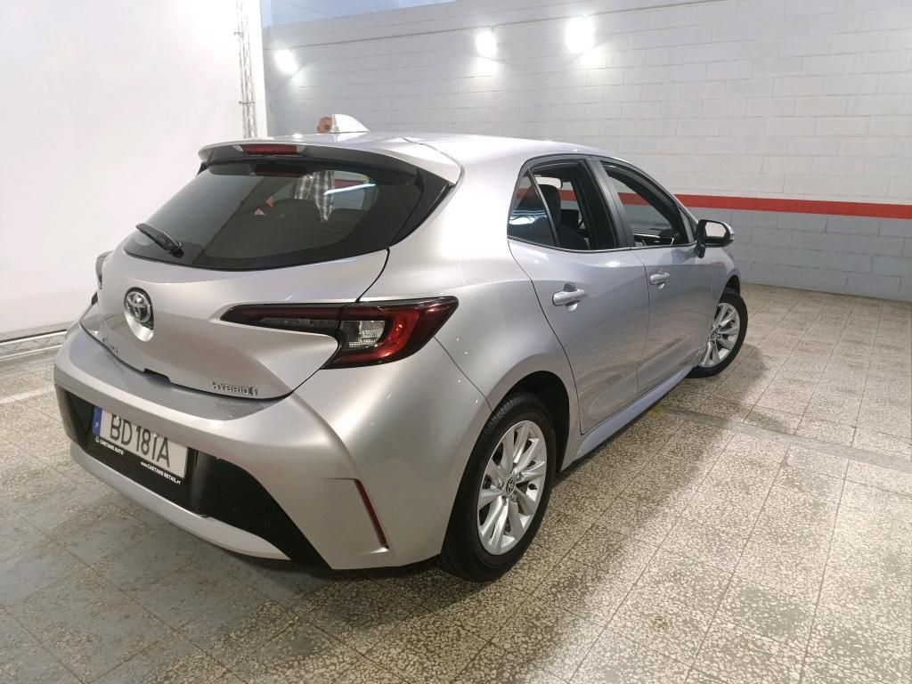 toyota-corolla-2023-hibrido-a-gasolina-1798cc