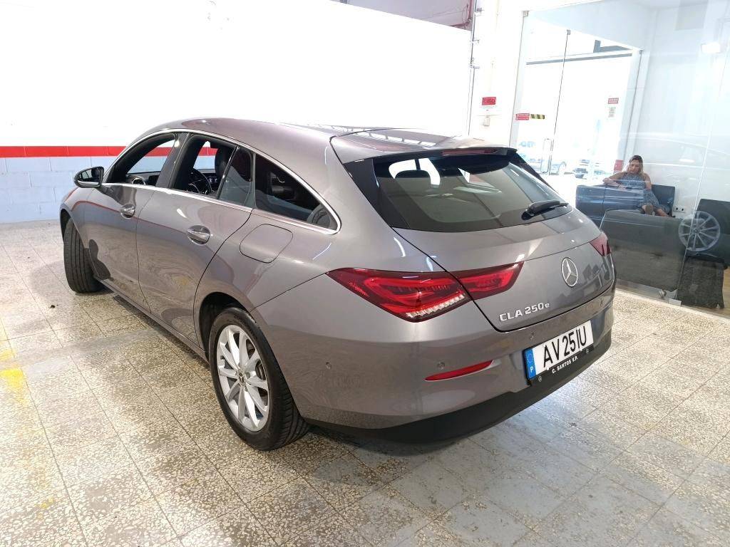 mercedes-benz-cla-2022-hibrido-a-gasolina-1332cc