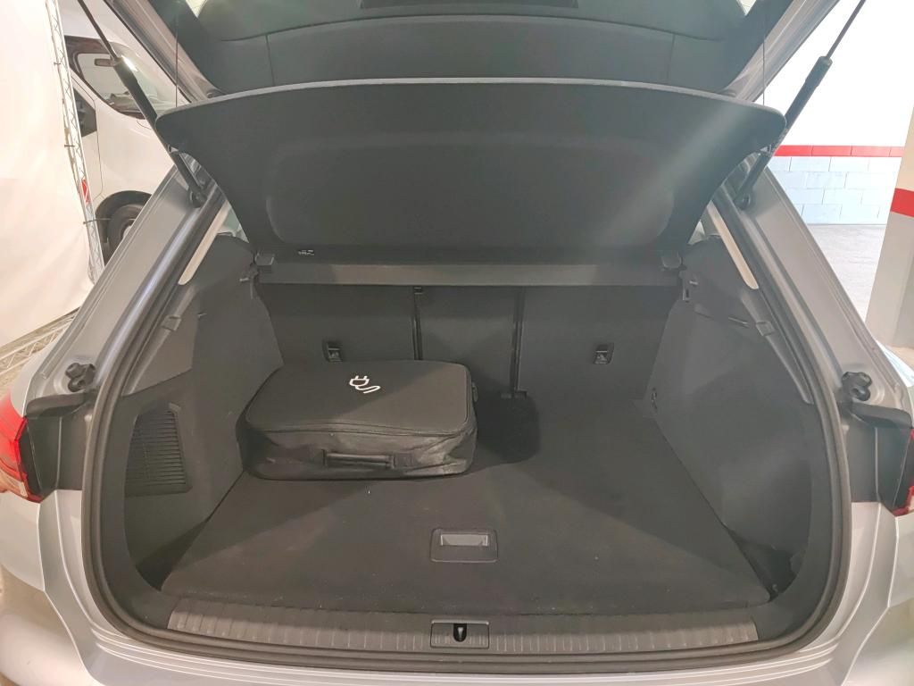 audi-q3-2022-hibrido-a-gasolina-1395cc