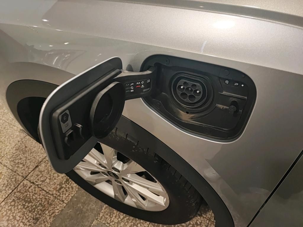 audi-q3-2022-hibrido-a-gasolina-1395cc