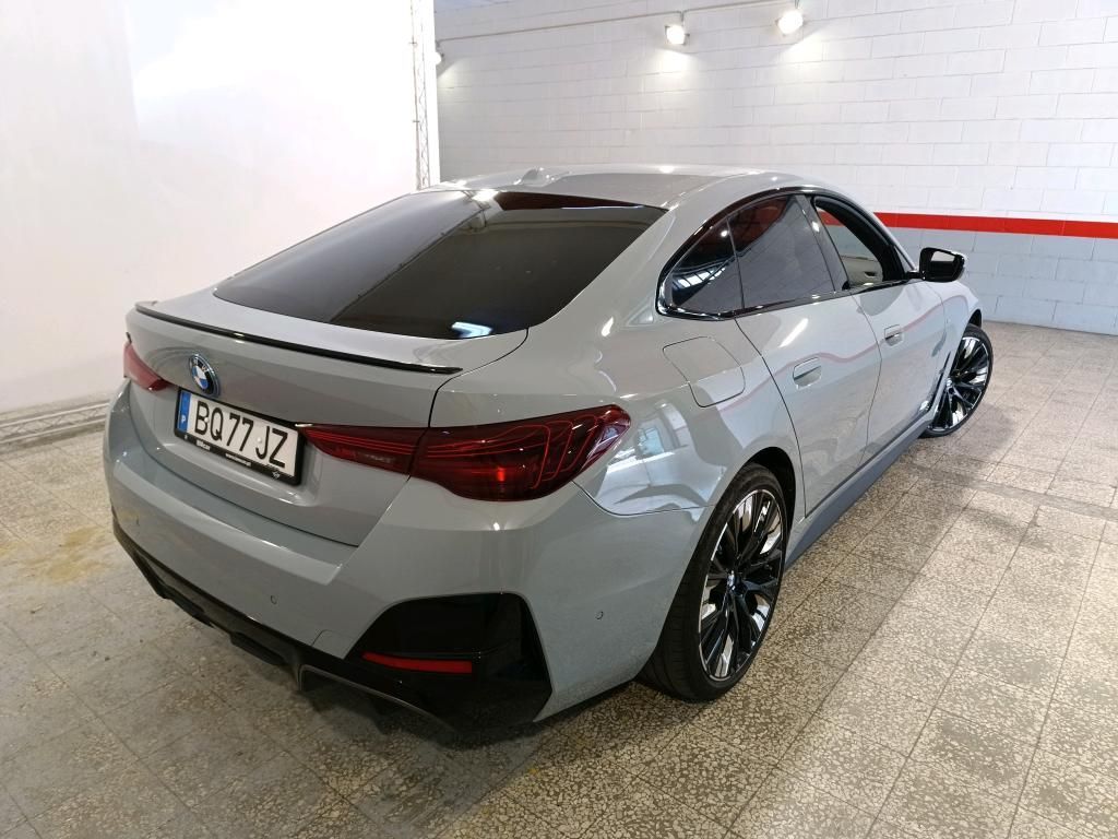 bmw-i4-2025-eletrico-0cc