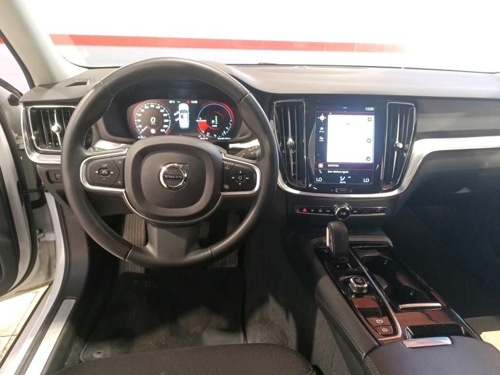 volvo-v60-2022-hibrido-a-gasolina-1969cc