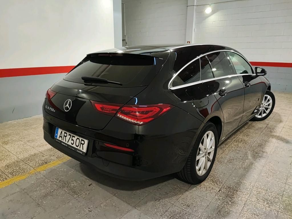 mercedes-benz-cla-2022-hibrido-a-gasolina-1332cc