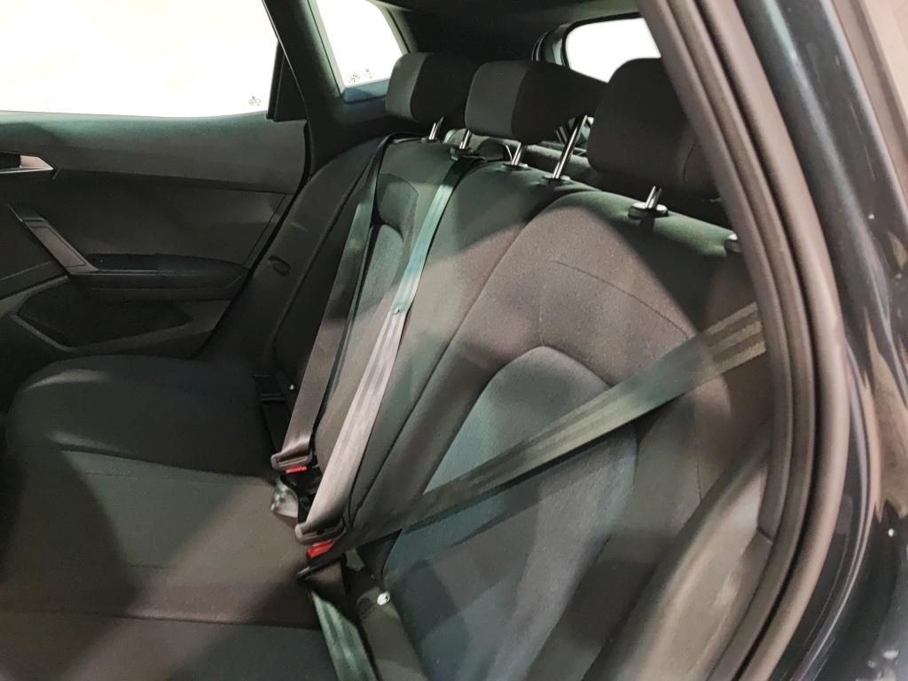 seat-arona-2023-gasolina-999cc