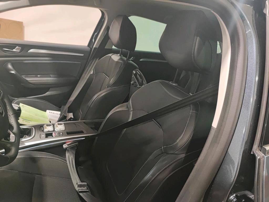 renault-megane-sport-tourer-2022-diesel-1461cc