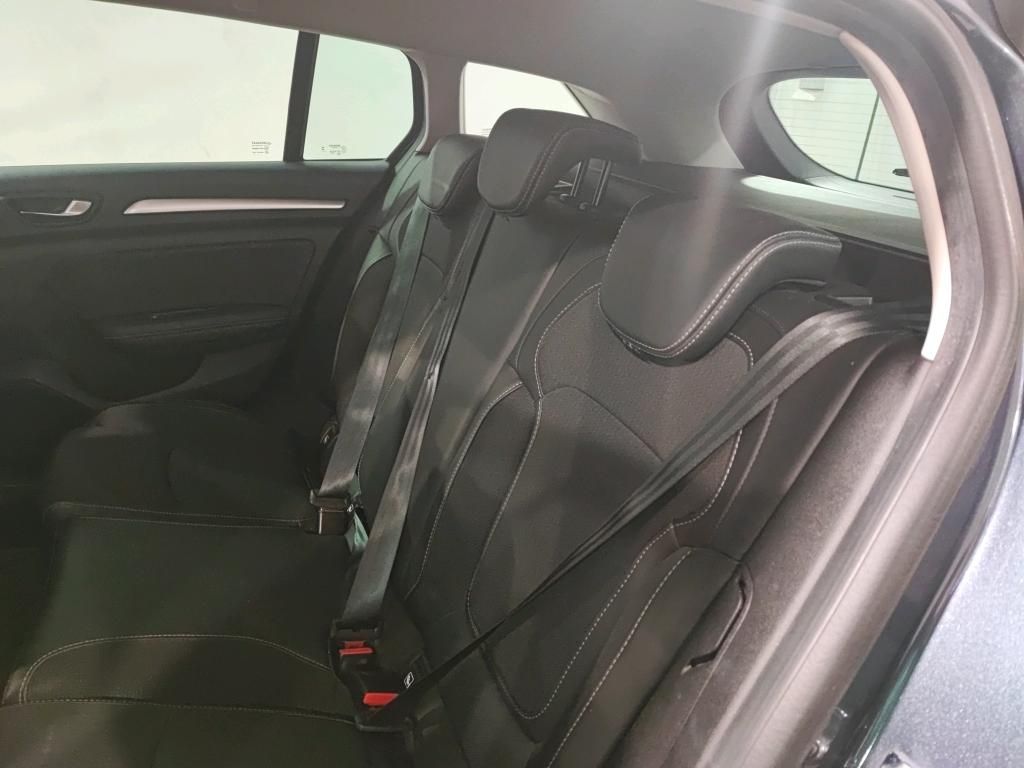 renault-megane-sport-tourer-2022-diesel-1461cc