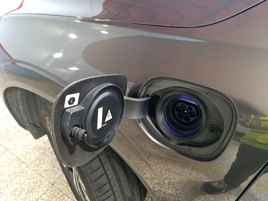 volvo-xc60-2022-hibrido-a-gasolina-1969cc