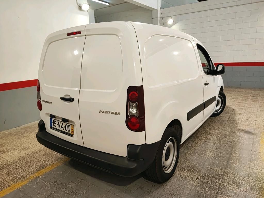peugeot-partner-2018-diesel-1560cc