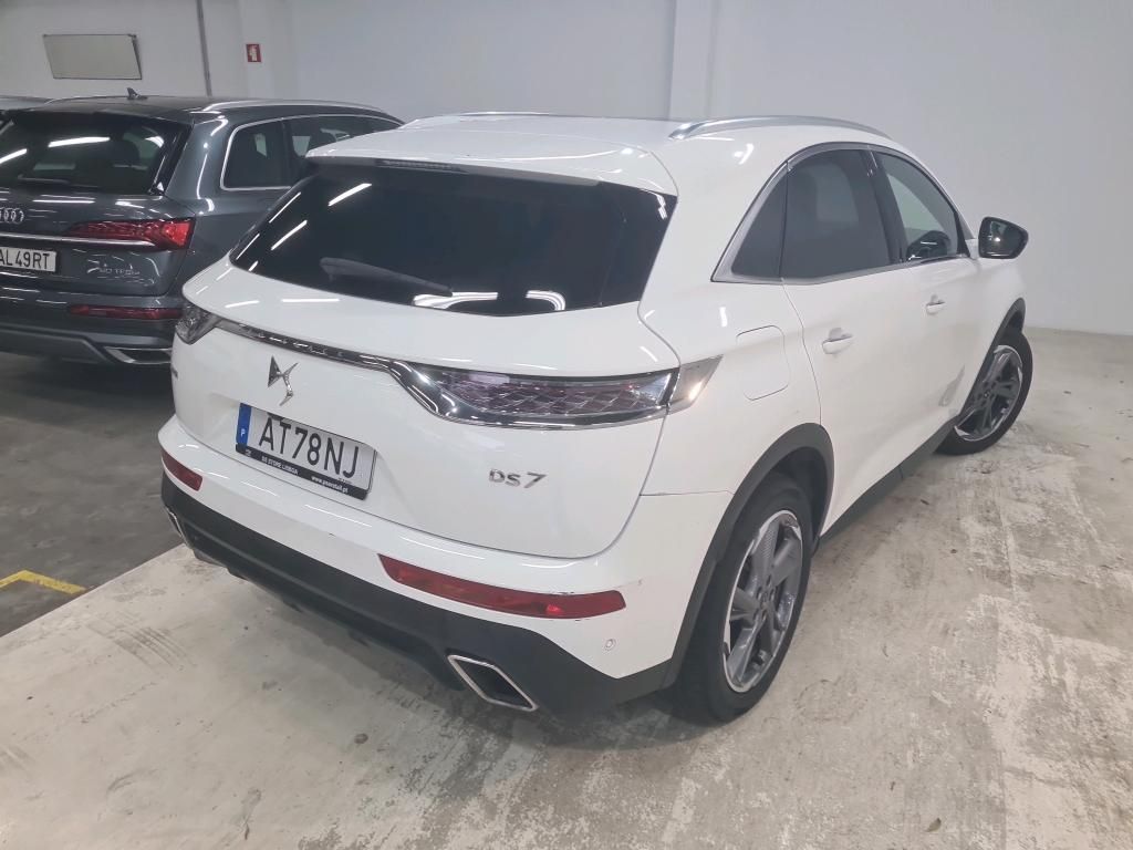 ds-ds-7-crossback-2022-hibrido-a-gasolina-1598cc