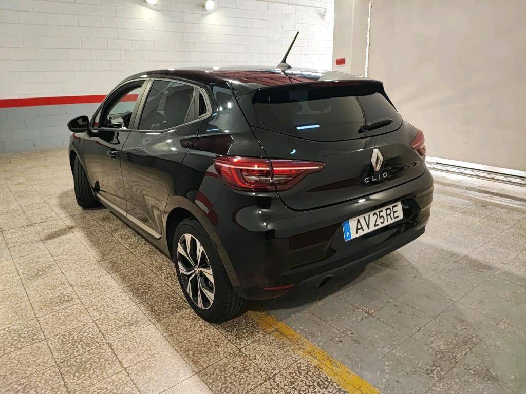 renault-clio-2023-diesel-1461cc