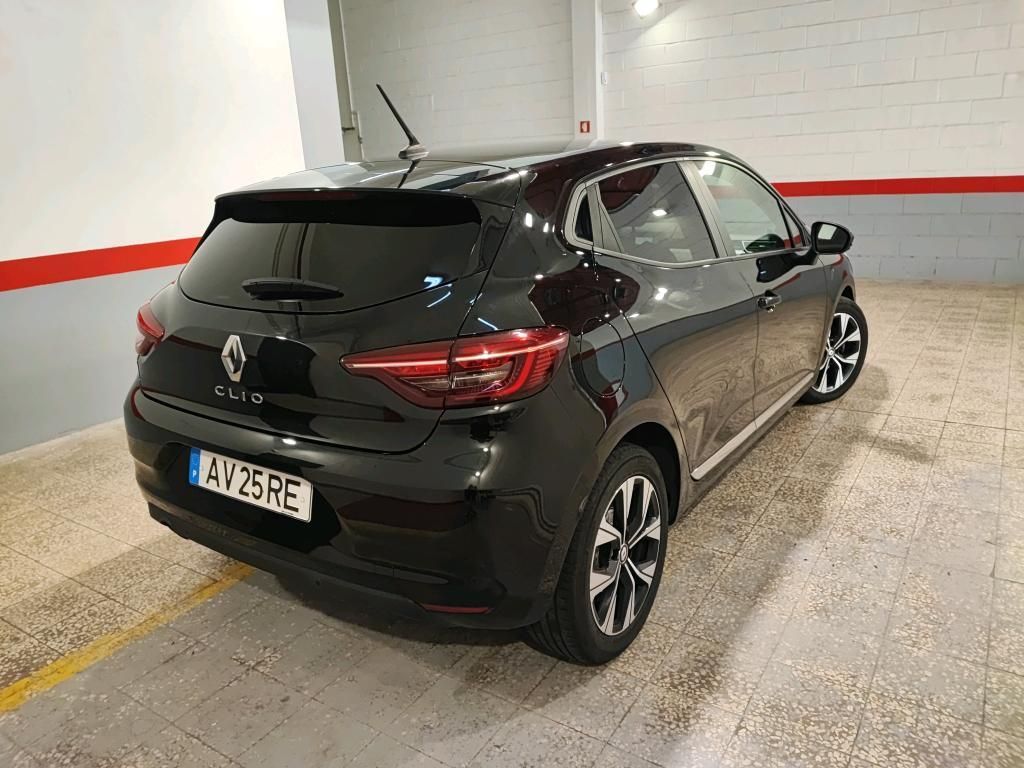 renault-clio-2023-diesel-1461cc
