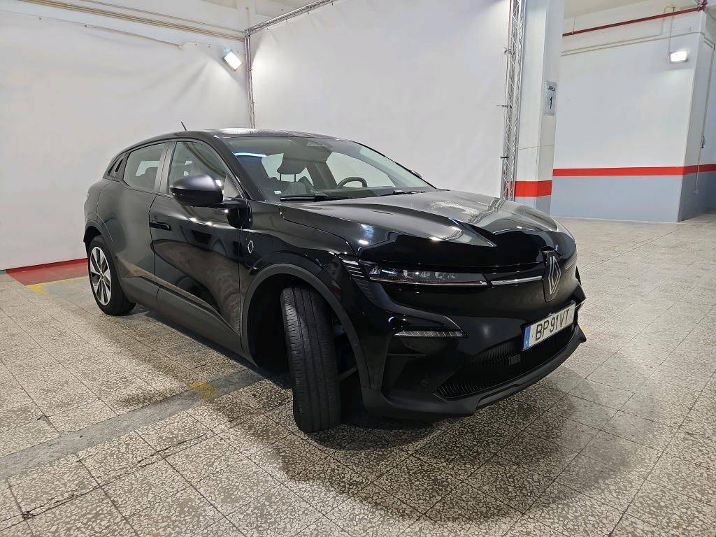 renault-megane-e-tech-2024-eletrico-0cc
