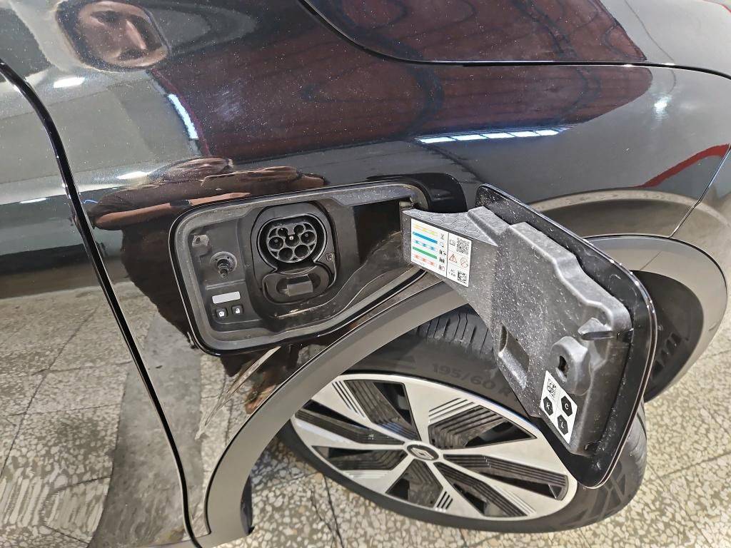 renault-megane-e-tech-2024-eletrico-0cc