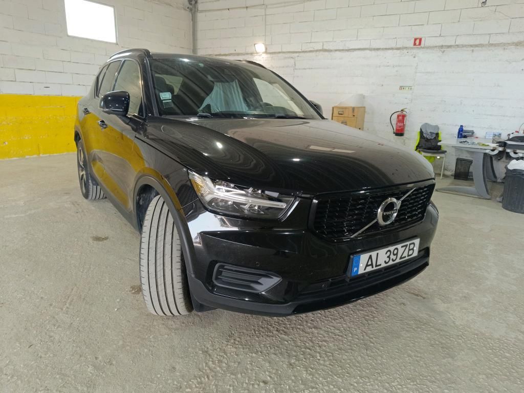 volvo-xc40-2021-hibrido-a-gasolina-1477cc