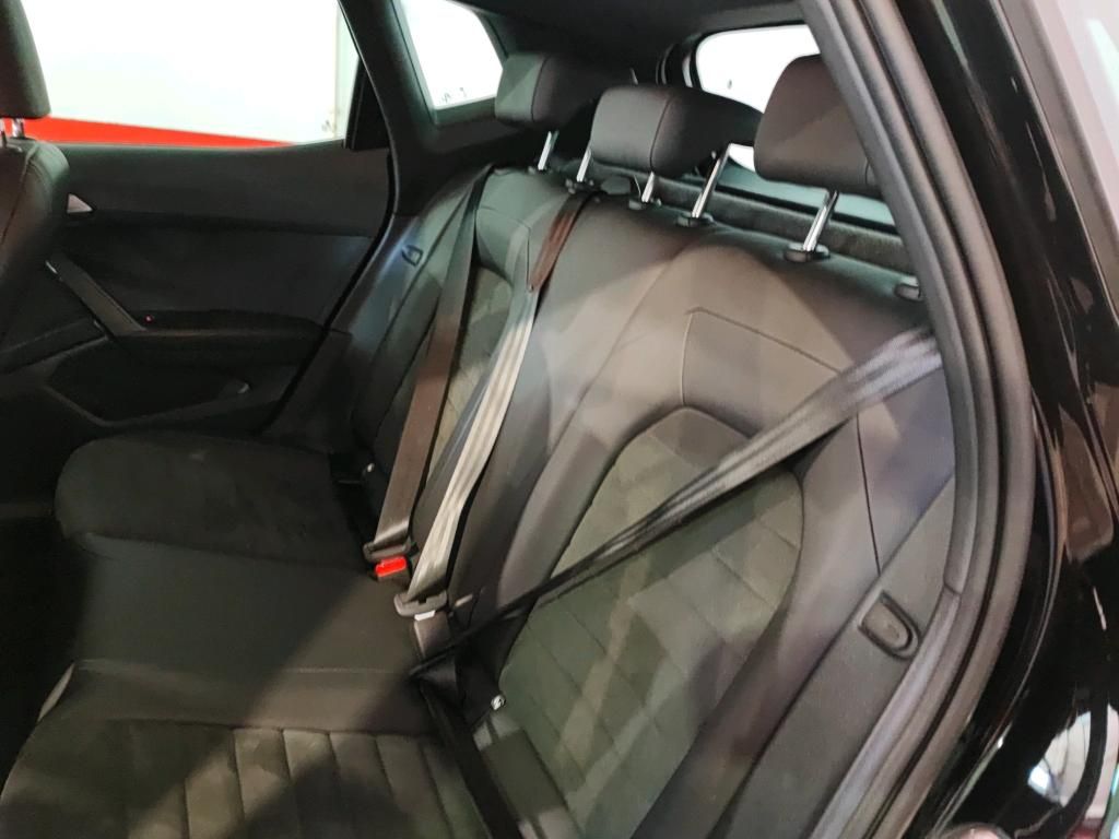 seat-arona-2022-gasolina-999cc