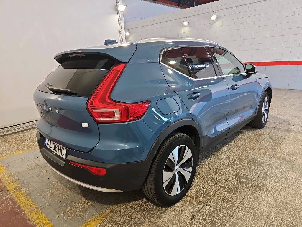volvo-xc40-2022-hibrido-a-gasolina-1477cc