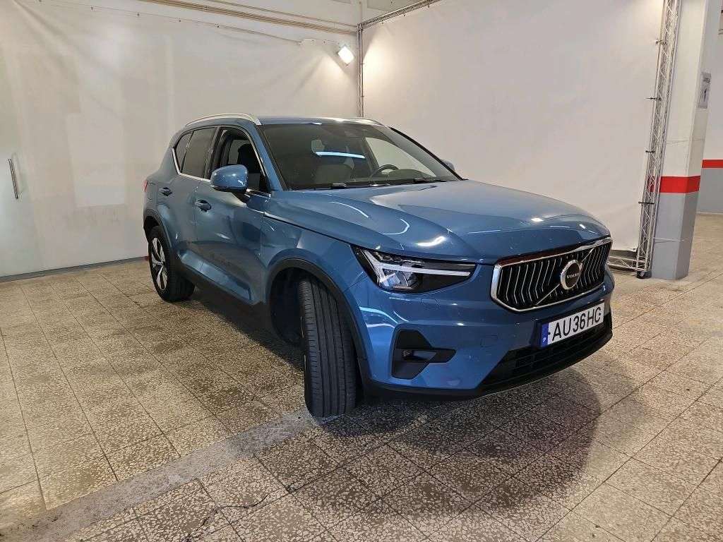 volvo-xc40-2022-hibrido-a-gasolina-1477cc