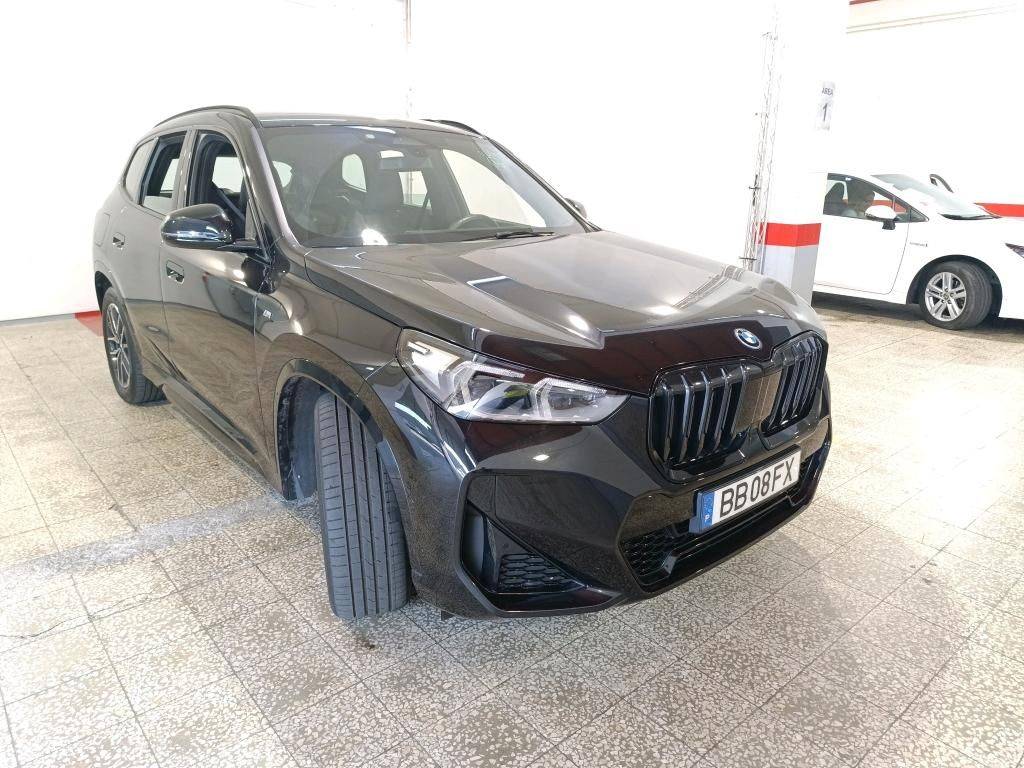 bmw-x1-2023-hibrido-a-gasolina-1499cc