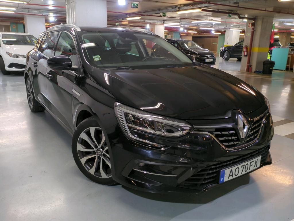 renault-megane-sport-tourer-2022-diesel-1461cc