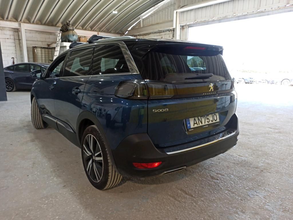 peugeot-5008-2022-diesel-1499cc