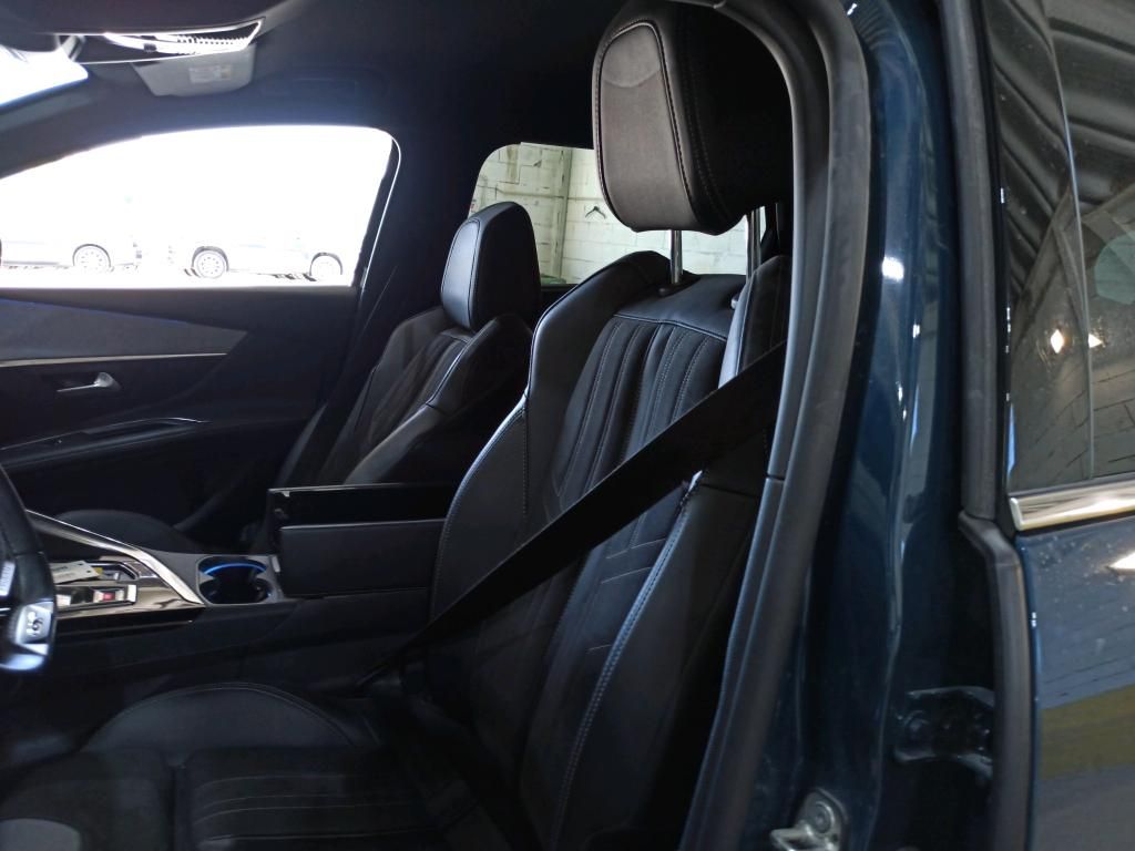 peugeot-5008-2022-diesel-1499cc