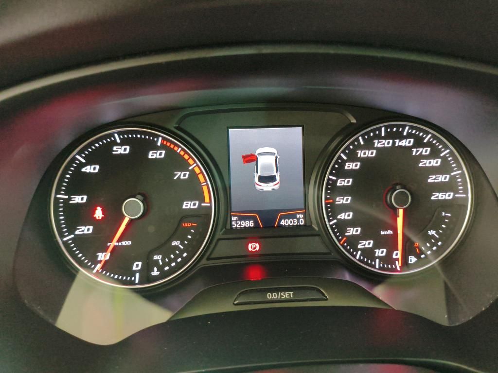 seat-leon-2020-gasolina-999cc