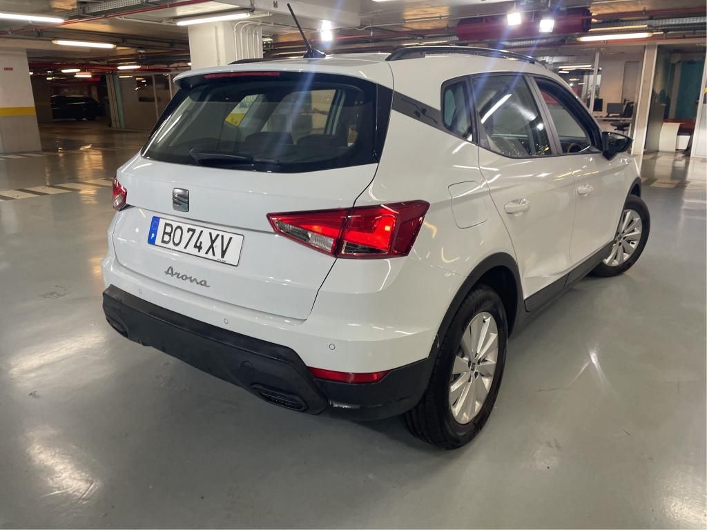 seat-arona-2024-gasolina-999cc