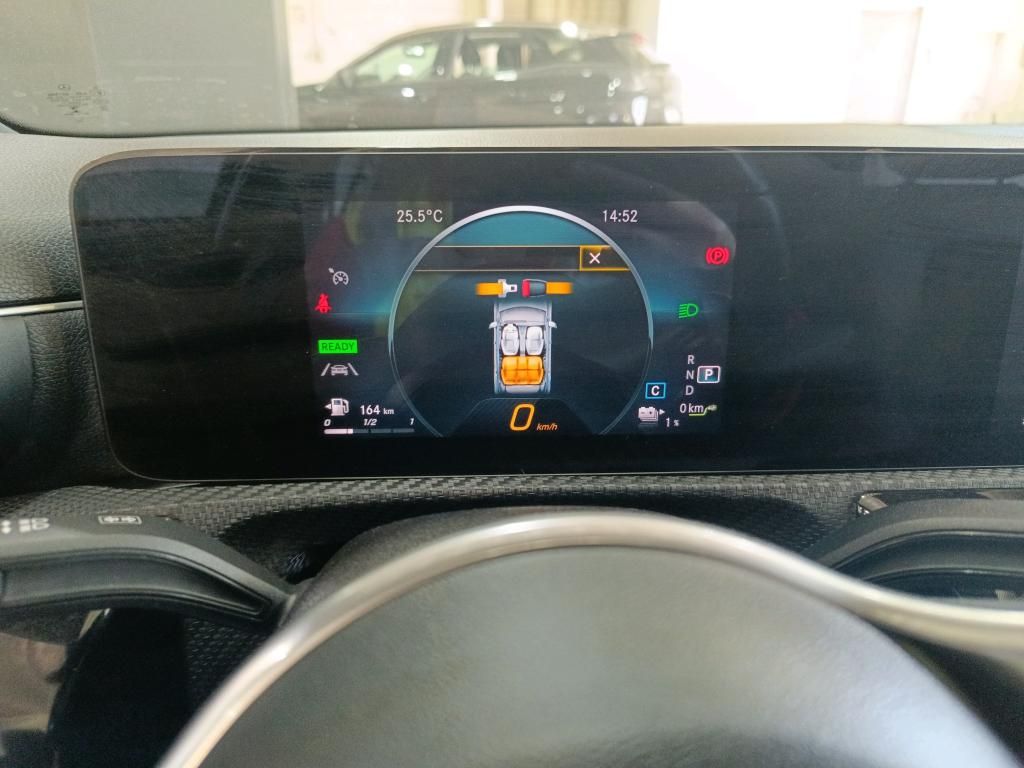 mercedes-benz-classe-a-2021-hibrido-a-gasolina-1332cc