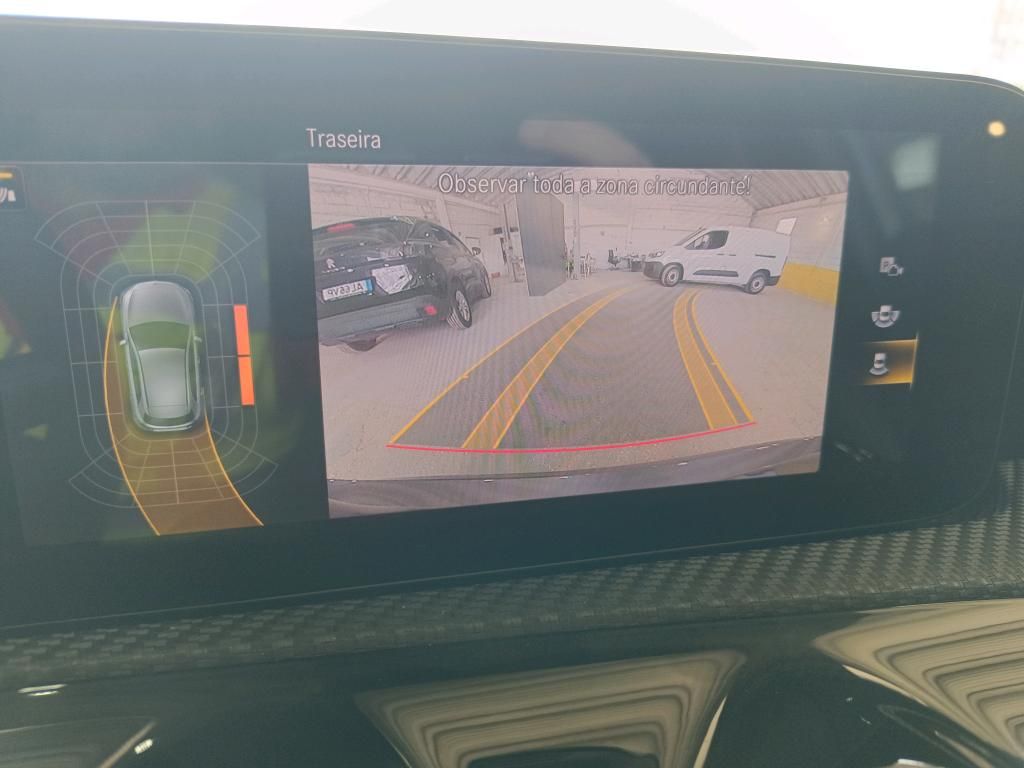 mercedes-benz-classe-a-2021-hibrido-a-gasolina-1332cc