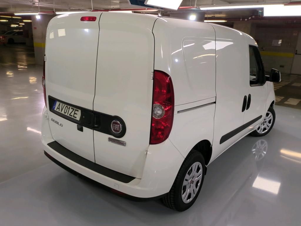 fiat-doblo-2023-diesel-1598cc