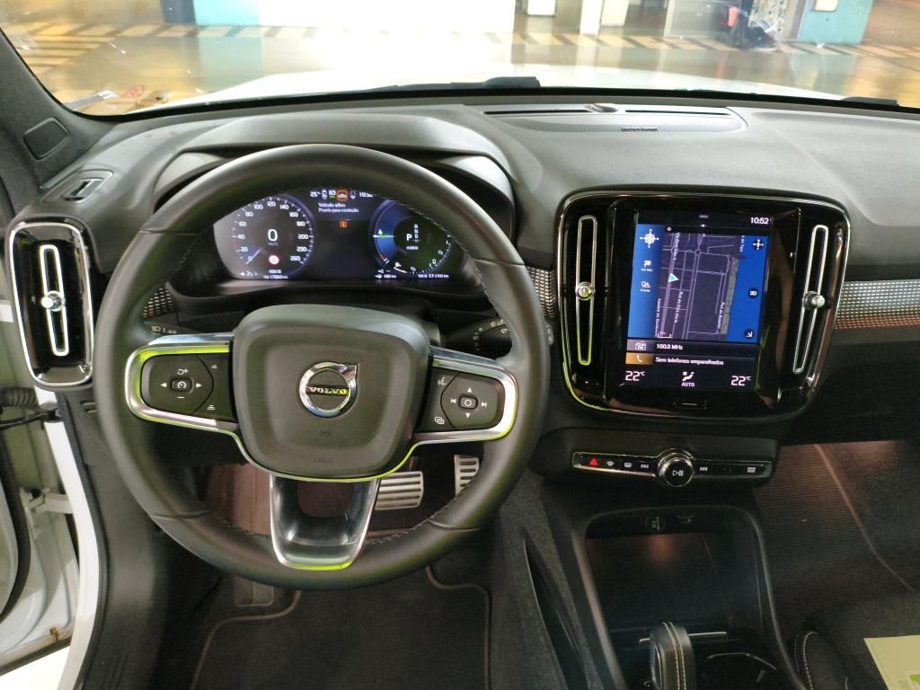 volvo-xc40-2022-hibrido-a-gasolina-1477cc